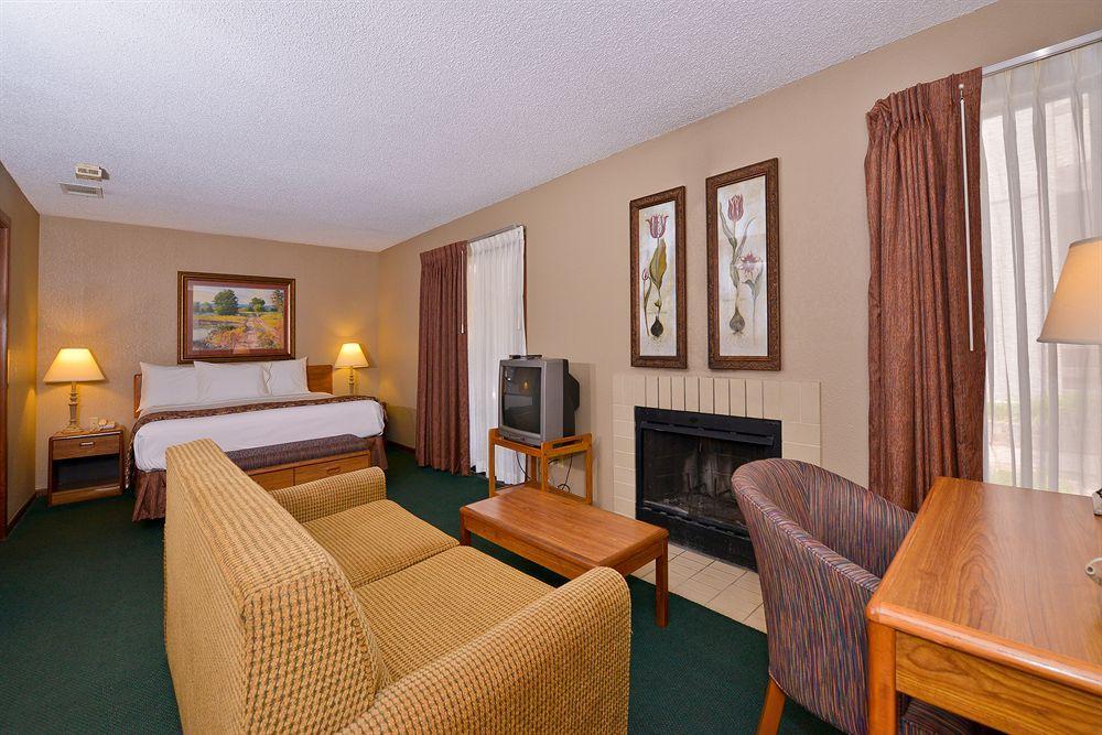 Mainstay Suites Springfield South - Battlefield Rd Εξωτερικό φωτογραφία